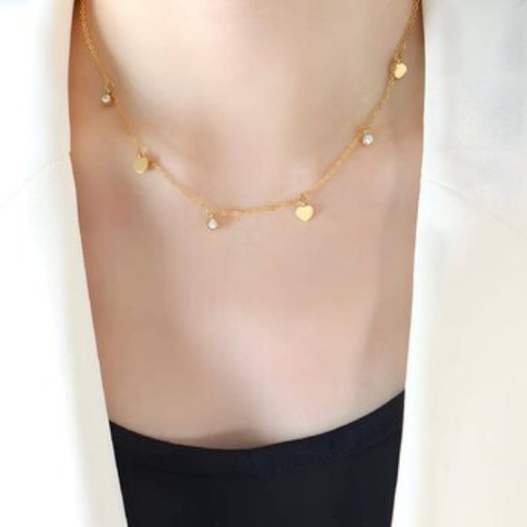 18K GOLD PLATED STAINLESS STEEL "HEARTS" NECKLACE - Picture 3 of 4